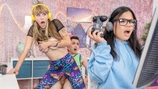 Angel Youngs – Sexy Streamer Goes All The Way