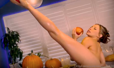 New Madison Ivy – Stuff Me Like A Thanksgiving Turkey